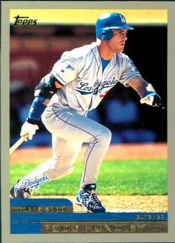 #130 Todd Hundley - Los Angeles Dodgers - 2000 Topps Baseball