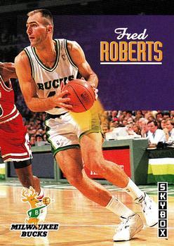 #138 Fred Roberts - Milwaukee Bucks - 1992-93 SkyBox Basketball