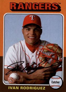 #164 Ivan Rodriguez - Texas Rangers - 2019 Topps Archives Baseball