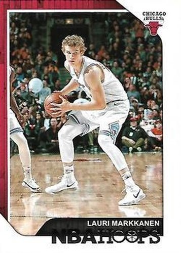 #174 Lauri Markkanen - Chicago Bulls - 2018-19 Hoops Basketball