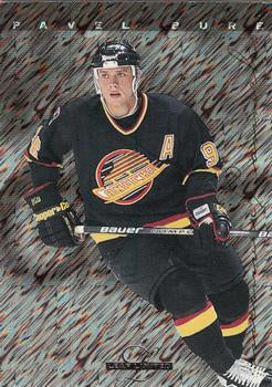 #17 Pavel Bure - Vancouver Canucks - 1995-96 Leaf Limited Hockey