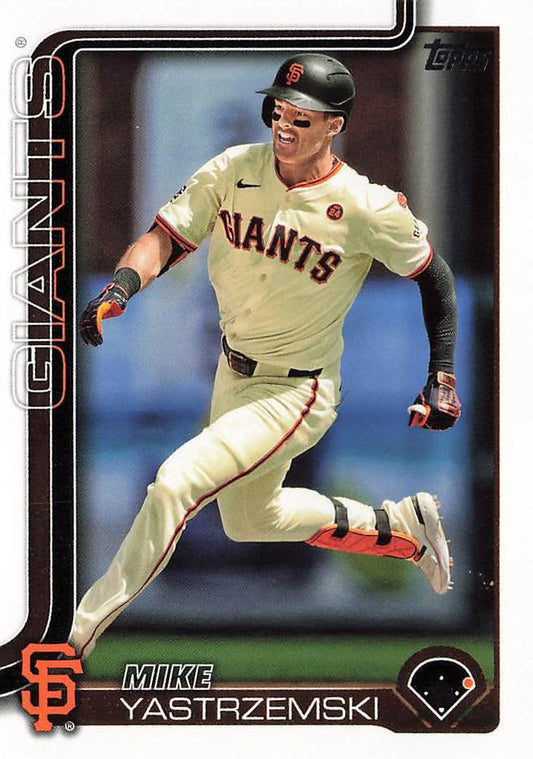 #186 Mike Yastrzemski - San Francisco Giants - 2025 Topps Baseball
