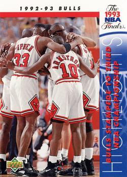 #208 1992-93 Bulls - Chicago Bulls - 1993-94 Upper Deck Basketball