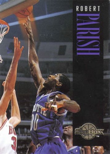 #213 Robert Parish - Charlotte Hornets - 1994-95 SkyBox Premium Basketball