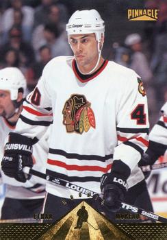 #239 Ethan Moreau - Chicago Blackhawks - 1996-97 Pinnacle Hockey