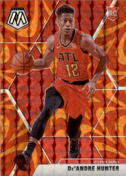#239 De'Andre Hunter - Atlanta Hawks - 2019-20 Panini Mosaic - Reactive Orange Basketball
