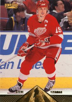 #25 Steve Yzerman - Detroit Red Wings - 1996-97 Pinnacle Hockey