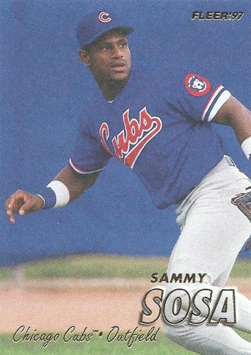 #284 Sammy Sosa - Chicago Cubs - 1997 Fleer Baseball