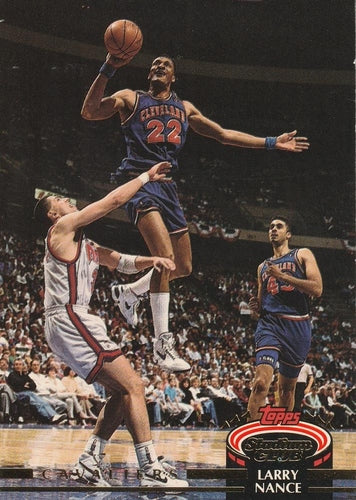 #298 Larry Nance - Cleveland Cavaliers - 1992-93 Stadium Club Basketball