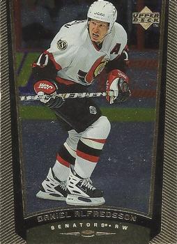 #327 Daniel Alfredsson - Ottawa Senators - 1998-99 Upper Deck Gold Reserve Hockey