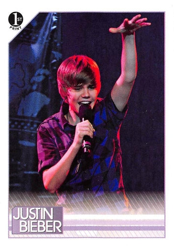 #33 Justin headed over to Times Square in New York - 2010 Panini Justin Bieber