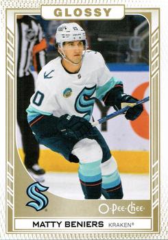 #R-33 Matty Beniers - Seattle Kraken - 2023-24 O-Pee-Chee Glossy Gold Hockey