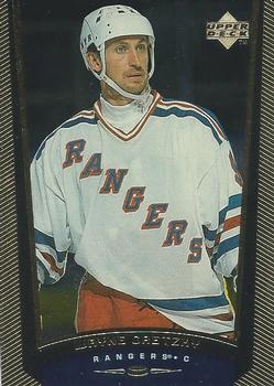 #390 Wayne Gretzky - New York Rangers - 1998-99 Upper Deck Gold Reserve Hockey