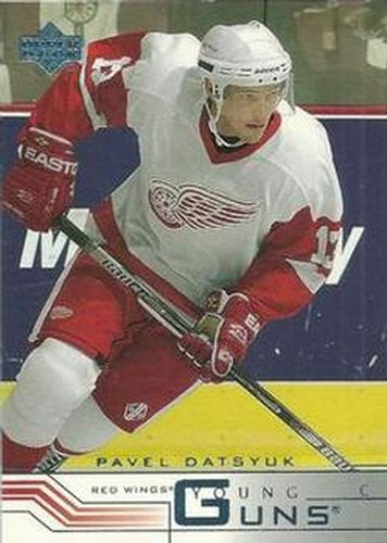 #422b Pavel Datsyuk - Detroit Red Wings - 2001-02 Upper Deck Hockey