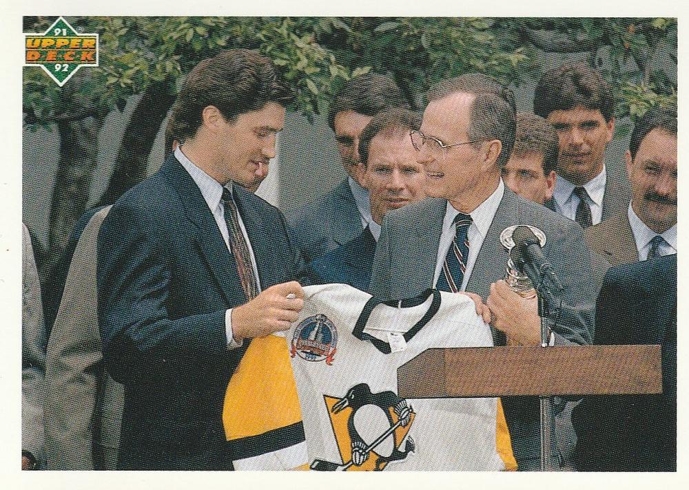 #47b A La Maisonanche (Mario Lemieux / George Bush) - Pittsburgh Penguins - 1991-92 Upper Deck French Hockey