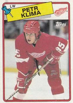 #28 Petr Klima - Detroit Red Wings - 1988-89 Topps Hockey