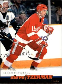 #151 Steve Yzerman - Detroit Red Wings - 1999-00 Pacific Hockey