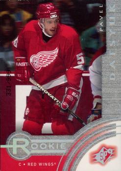 #104 Pavel Datsyuk - Detroit Red Wings - 2001-02 SPx Hockey