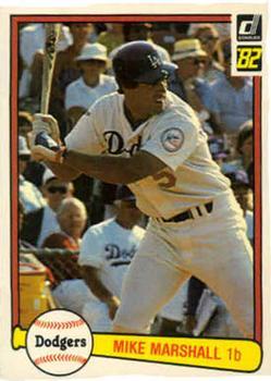 #562 Mike Marshall - Los Angeles Dodgers - 1982 Donruss Baseball