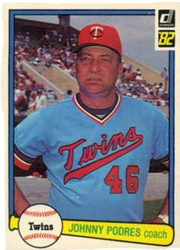 #566 Johnny Podres - Minnesota Twins - 1982 Donruss Baseball
