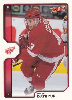 #76 Pavel Datsyuk - Detroit Red Wings - 2002-03 Upper Deck Victory Hockey