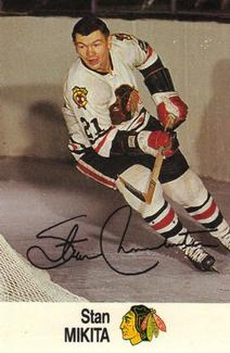 #NNO Stan Mikita - Chicago Blackhawks - 1988-89 Esso NHL All-Star Collection Hockey