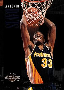 #65 Antonio Davis - Indiana Pacers - 1994-95 SkyBox Premium Basketball