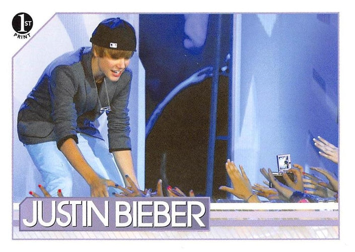 #68 No stranger to being close to his fans, Justin - 2010 Panini Justin Bieber