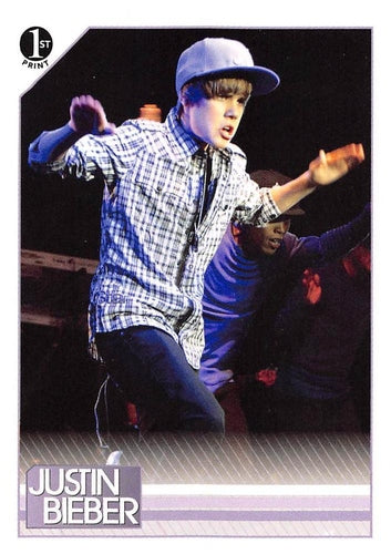 #71 Justin quickened the beats of his fans' hearts - 2010 Panini Justin Bieber