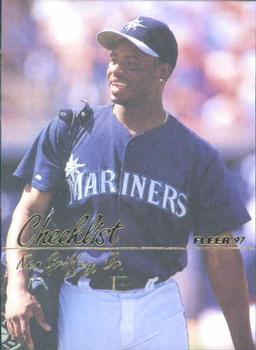#745 Ken Griffey, Jr. - Seattle Mariners - 1997 Fleer Baseball