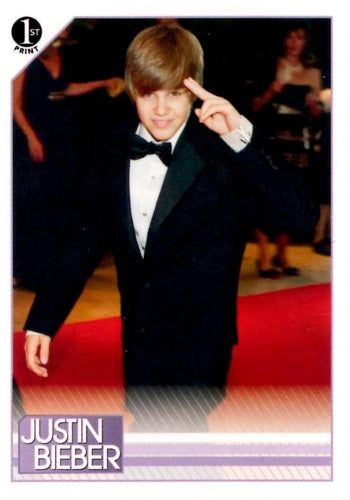 #83 Justin proves that he can look just as great i - 2010 Panini Justin Bieber