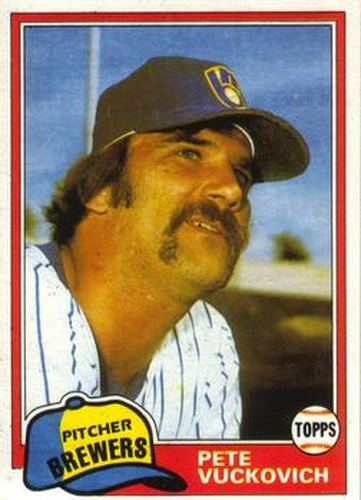 #851 Pete Vuckovich - Milwaukee Brewers - 1981 Topps Baseball