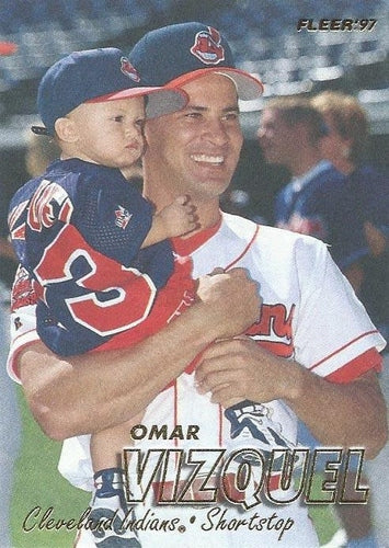 #92 Omar Vizquel - Cleveland Indians - 1997 Fleer Baseball