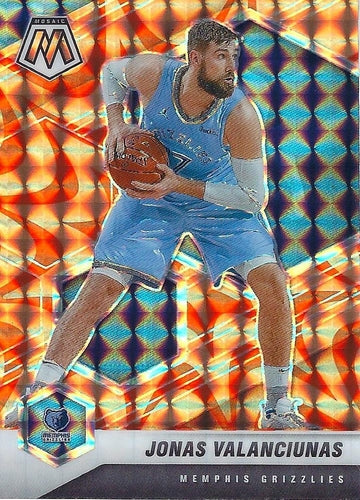 #94 Jonas Valanciunas - Memphis Grizzlies - 2020-21 Panini Mosaic - Mosaic Reactive Orange Basketball