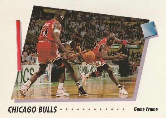 #408 Chicago Bulls - Chicago Bulls - 1991-92 SkyBox Basketball