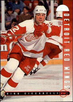 #100 Dino Ciccarelli - Detroit Red Wings - 1995-96 Leaf Hockey