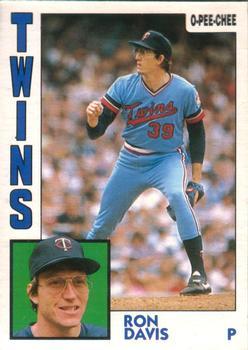 #101 Ron Davis - Minnesota Twins - 1984 O-Pee-Chee Baseball