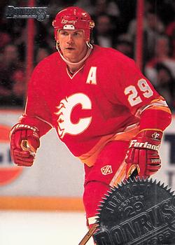 #102 Joel Otto - Calgary Flames - 1994-95 Donruss Hockey