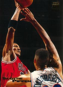 #103 Scottie Pippen - Chicago Bulls - 1993-94 Stadium Club Basketball