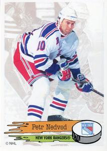 #104 Petr Nedved - New York Rangers - 1995-96 Panini Hockey Stickers