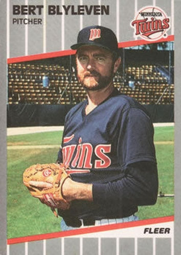 #105 Bert Blyleven - Minnesota Twins - 1989 Fleer Baseball