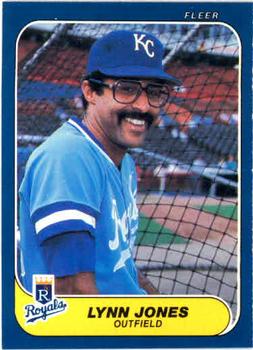 #11 Lynn Jones - Kansas City Royals - 1986 Fleer Baseball