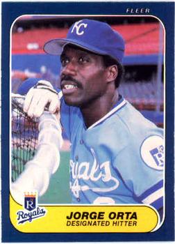 #17 Jorge Orta - Kansas City Royals - 1986 Fleer Baseball