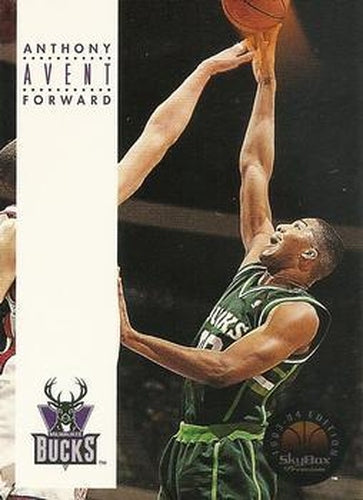 #108 Anthony Avent - Milwaukee Bucks - 1993-94 SkyBox Premium Basketball