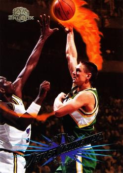 #115 Detlef Schrempf - Seattle SuperSonics - 1995-96 SkyBox Premium Basketball