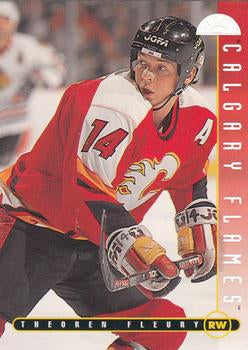 #115 Theoren Fleury - Calgary Flames - 1995-96 Leaf Hockey