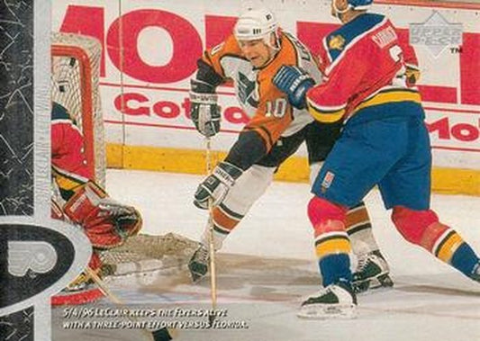 #118 John LeClair - Philadelphia Flyers - 1996-97 Upper Deck Hockey