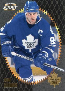 #118 Doug Gilmour - Toronto Maple Leafs - 1996-97 Summit Hockey