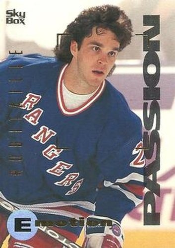 #118 Luc Robitaille - New York Rangers - 1995-96 SkyBox E-Motion Hockey