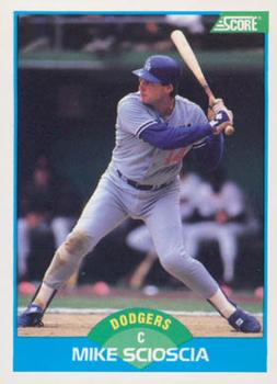#121 Mike Scioscia - Los Angeles Dodgers - 1989 Score Baseball